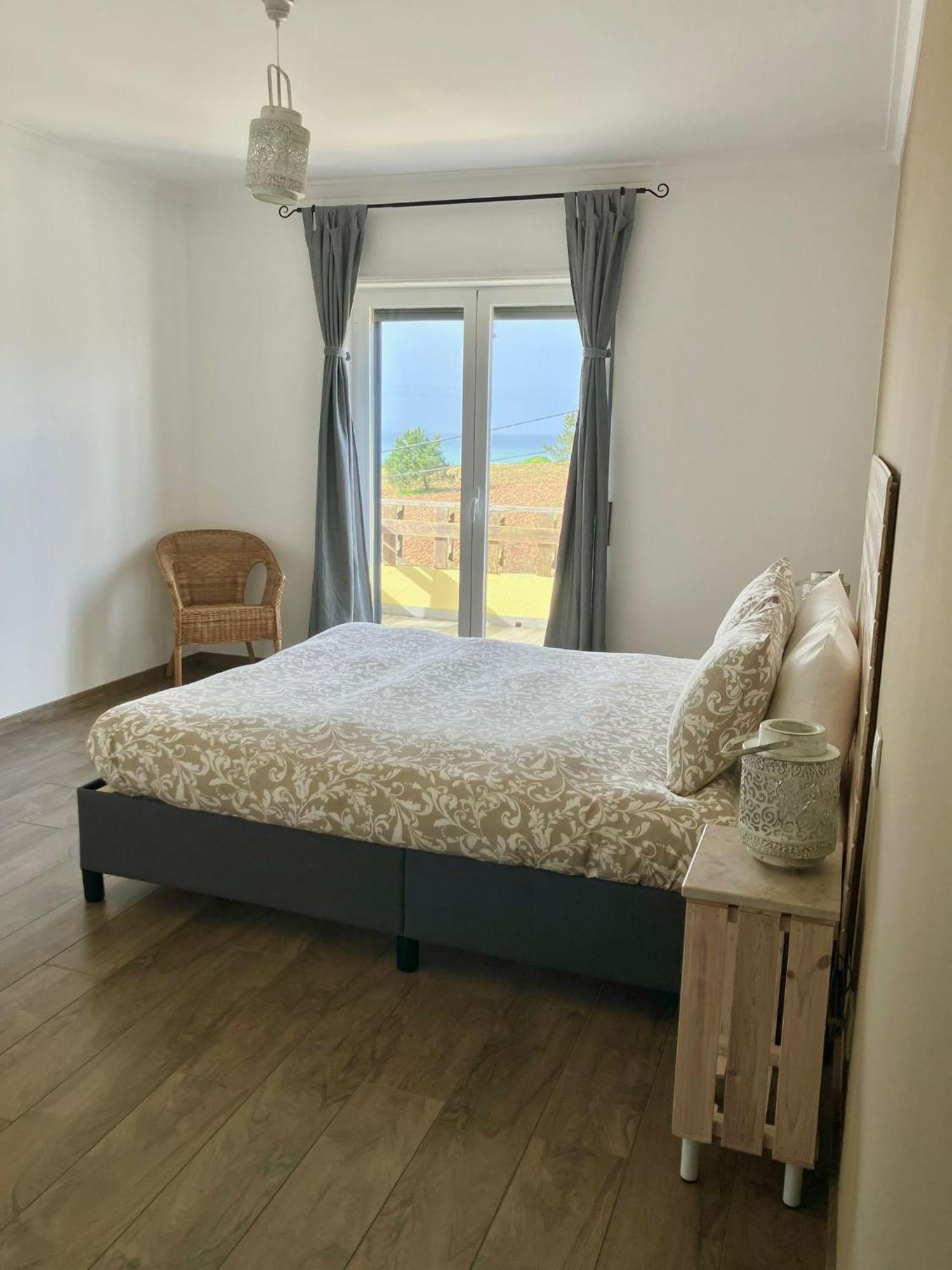The Globetrotter'S Inn Ericeira Bagian luar foto