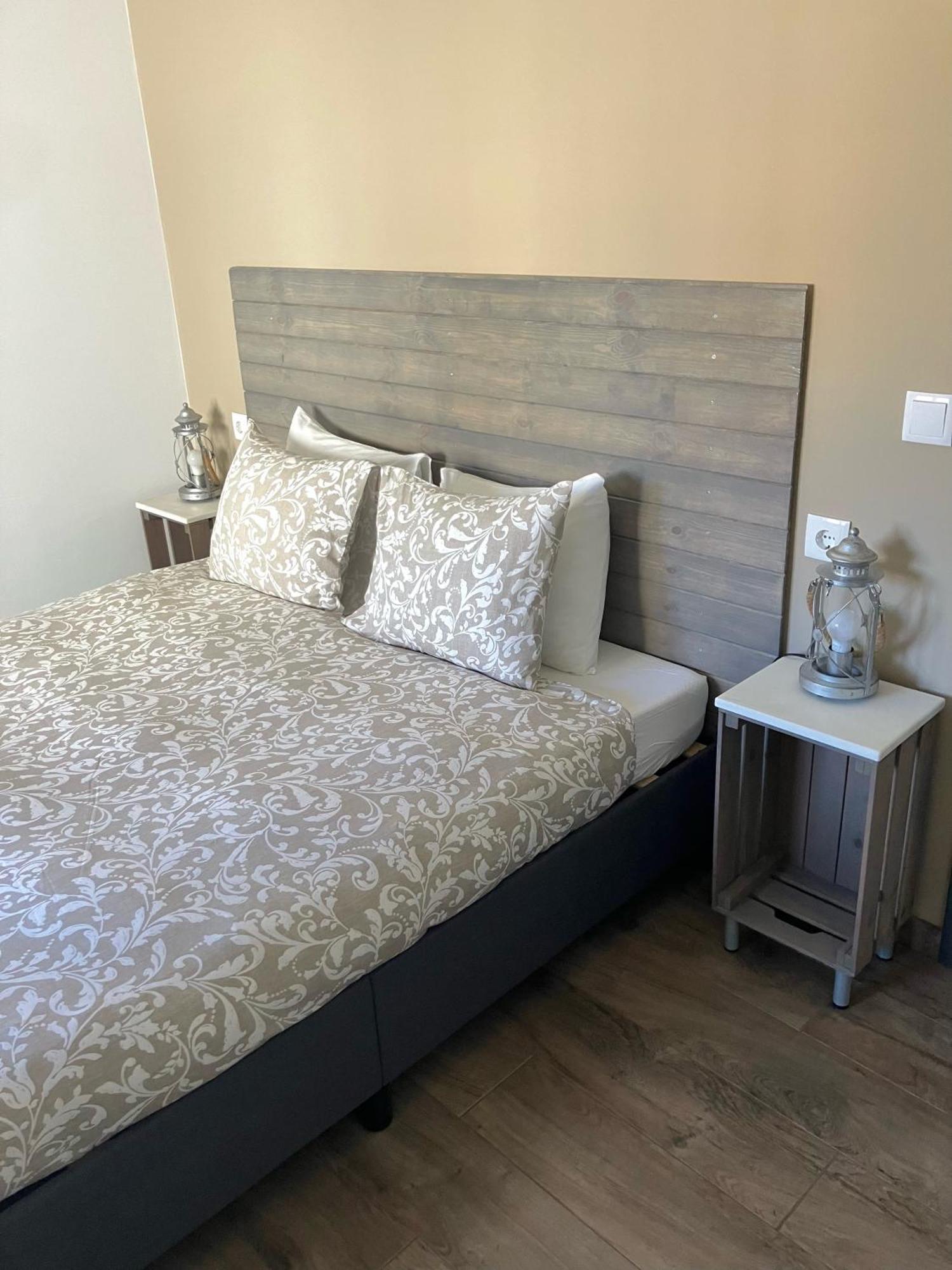 The Globetrotter'S Inn Ericeira Bagian luar foto