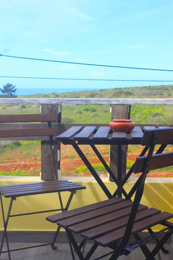 The Globetrotter'S Inn Ericeira Bagian luar foto